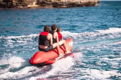 Bouée Tractée Chaser 2p/3p/4p Jobe 13 Bouée Tractée Chaser 2p/3p/4p Jobe -Sport Marin Soldes 230320002 actionshot 2 big