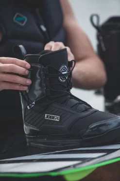 Chausses Wakeboard Fermées Nitro Jobe -Sport Marin Soldes 393020001 actionshot 2 big