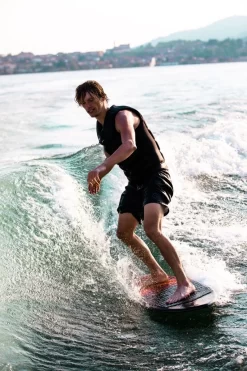 Planche De Wakesurf Sonic Jobe -Sport Marin Soldes 582520003 actionshot 9 big